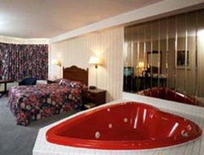 фото отеля Travelodge Niagara Falls Bonaventure