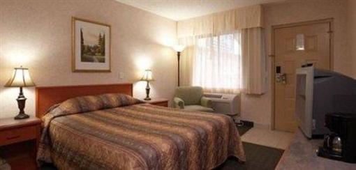 фото отеля Travelodge Langley