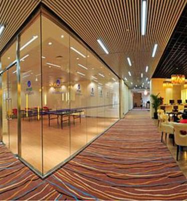 фото отеля Best Western Zhenjiang International Hotel