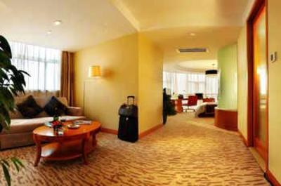 фото отеля Best Western Zhenjiang International Hotel
