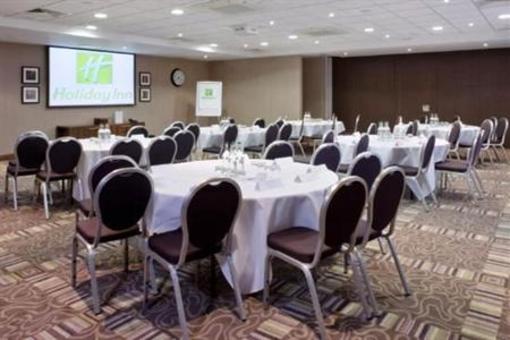 фото отеля Holiday Inn Express Stevenage