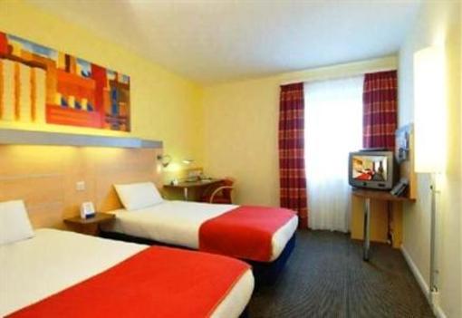 фото отеля Holiday Inn Express Stevenage