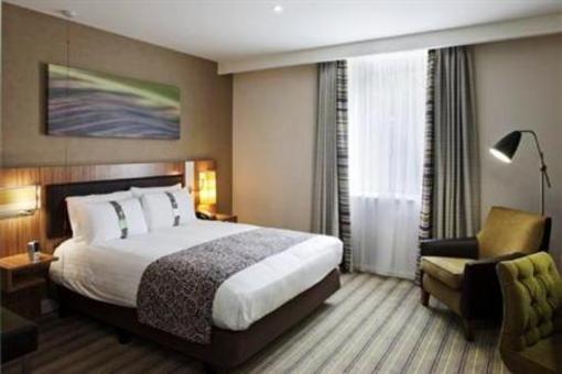 фото отеля Holiday Inn Express Stevenage