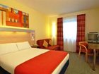 фото отеля Holiday Inn Express Stevenage