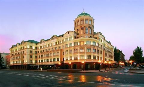 фото отеля Donbass Palace Hotel