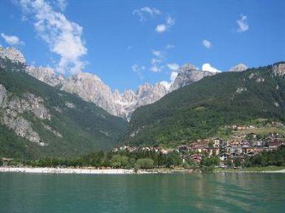фото отеля Hotel Belvedere Molveno