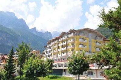 фото отеля Hotel Belvedere Molveno