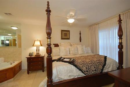 фото отеля Homewood Suites by Hilton @ The Waterfront