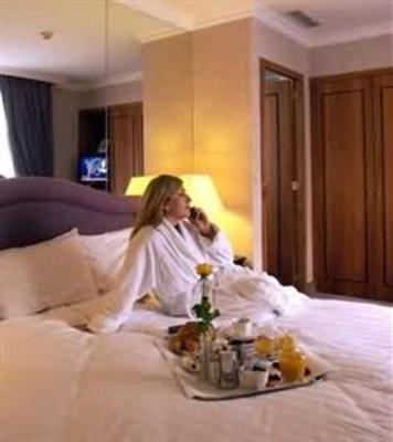 фото отеля BEST WESTERN Premier Carrefour de l'Europe