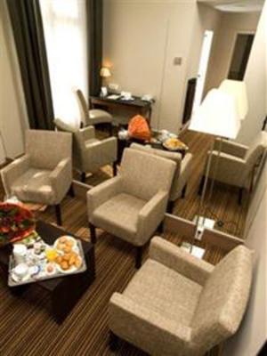 фото отеля BEST WESTERN Premier Carrefour de l'Europe
