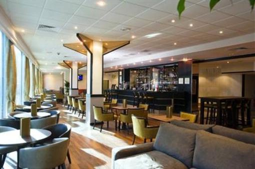 фото отеля Holiday Inn London - Wembley