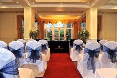 фото отеля Queens Hotel Bournemouth