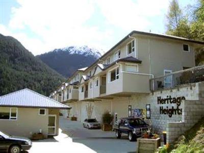 фото отеля Heritage Heights Apartments Queenstown