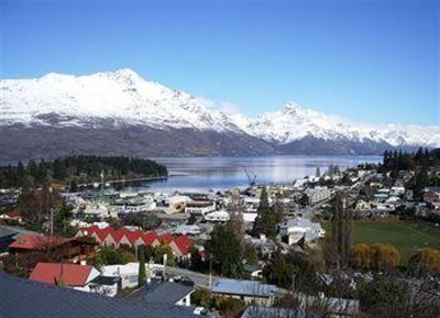 фото отеля Heritage Heights Apartments Queenstown