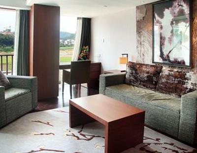 фото отеля Baiyun Lakeside Hotel Guangzhou