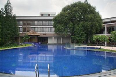 фото отеля Baiyun Lakeside Hotel Guangzhou