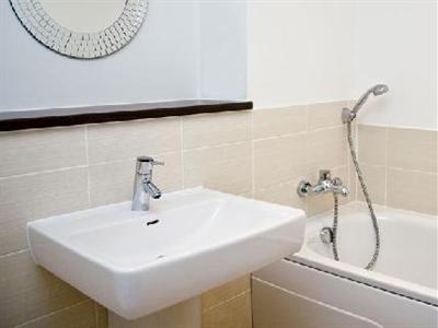 фото отеля Central Apartments Glasgow