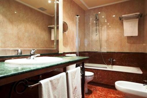 фото отеля Hotel Azofra Burgos