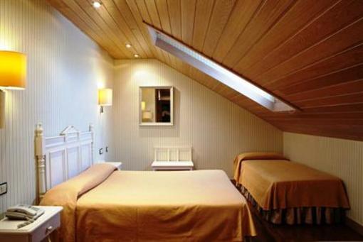 фото отеля Hotel Azofra Burgos