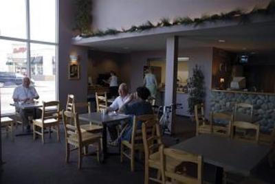 фото отеля Premier Inn And Suites