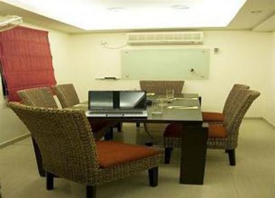 фото отеля Shilton Suites
