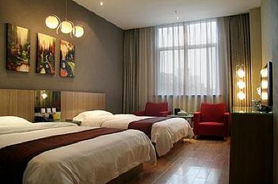 фото отеля Hotel Karson