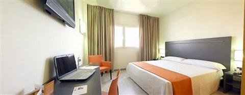 фото отеля Hotel H2 Avila