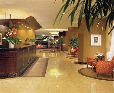 фото отеля Toronto Don Valley Hotel & Suites