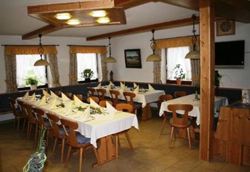 фото отеля Zur Linde Gasthof-Pension