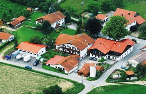 фото отеля Zur Linde Gasthof-Pension
