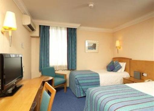 фото отеля Thistle Hotel Heathrow West Drayton London