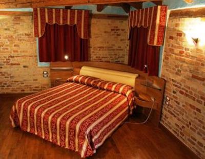 фото отеля Hotel Centrale Pertegada