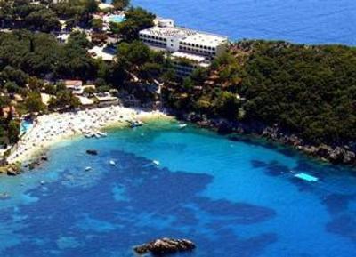 фото отеля Akrotiri Beach Hotel