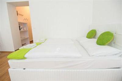 фото отеля Ozean Apartments Landstraßer Gürtel