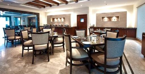 фото отеля The Golden Palms Hotel & Spa Baddi