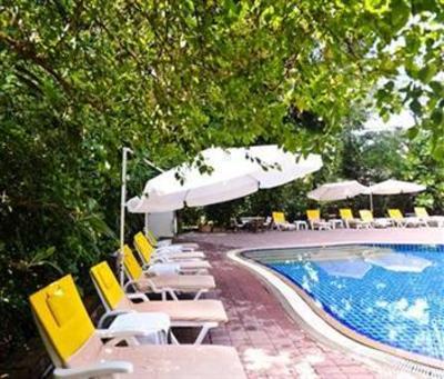 фото отеля Tropica Bungalows Phuket
