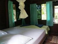 Khao Sok Jungle Huts