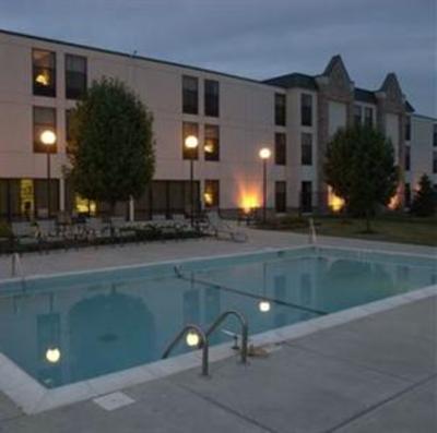 фото отеля Baymont Inn and Suites Fishers Indianapolis Area