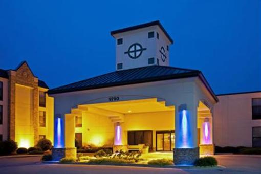 фото отеля Baymont Inn and Suites Fishers Indianapolis Area