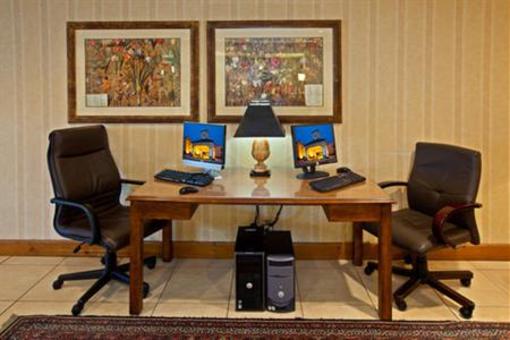 фото отеля Baymont Inn and Suites Fishers Indianapolis Area
