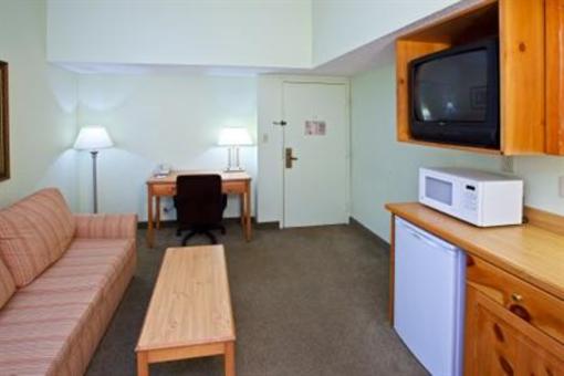 фото отеля Baymont Inn and Suites Fishers Indianapolis Area