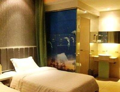 фото отеля Xinhe Hotel Zhuhai