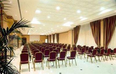 фото отеля Zanhotel Europa Bologna