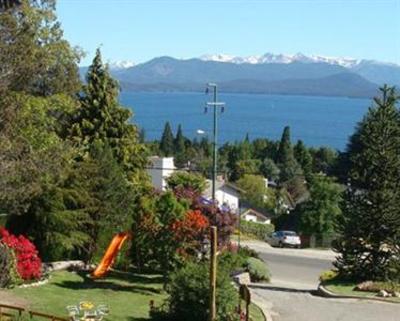 фото отеля Los Arcos San Carlos de Bariloche