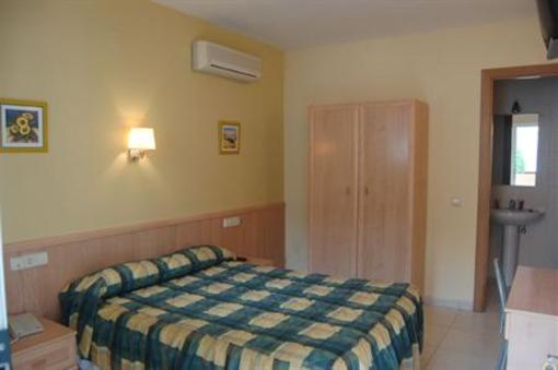 фото отеля Hotel Rosaleda