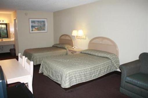 фото отеля Deluxe Inn Kingstree