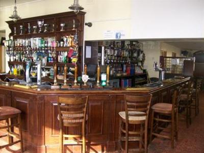 фото отеля The Cecil Arms