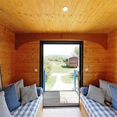фото отеля Les Roulottes du Berry