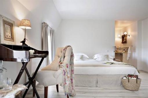 фото отеля Instants d'Absolu Ecolodge & Spa Chavagnac
