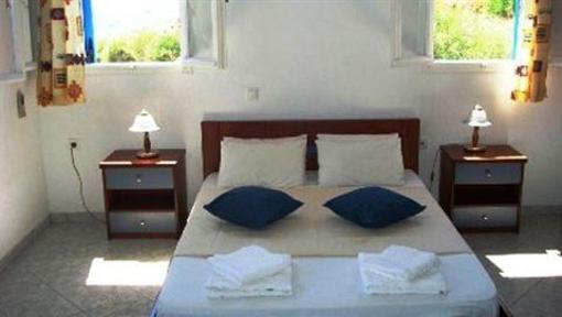 фото отеля Milos Rooms